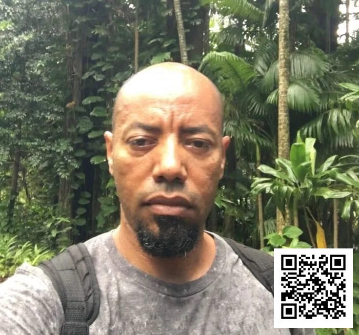 【GG扑克】职牌因玩老虎机非法被捕关了30天，状告凯撒和警局索赔$1250万