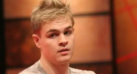 【GG扑克】河牌弃掉第二坚果同花：Andrew Robl这一手，到底是神级操作还是“标准操作”？