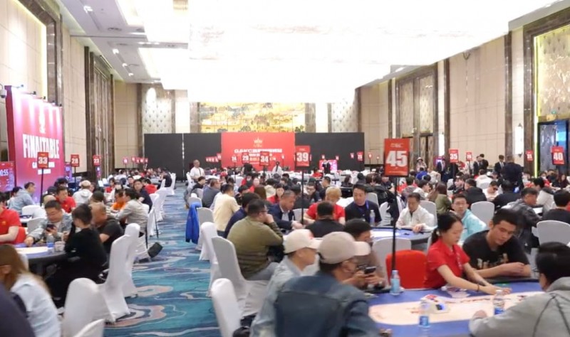 【GG扑克】GAKC皇冠杯廊坊站第二日战报｜主赛A组184人激战，女神赛154位巾帼惊艳登场