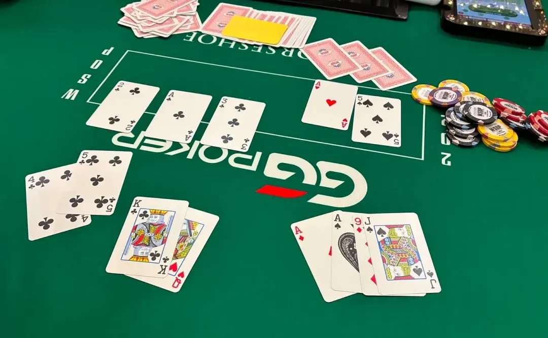 【GG扑克】四条A撞同花顺！2026 WSOP首周名场面扎堆