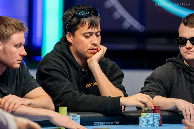【GG扑克】2026 WSOP $10万豪客赛决赛桌开打:丁彪冲击首条金手链,Nguyen领跑群雄