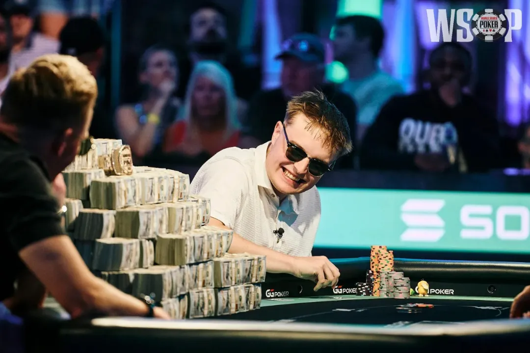 【GG扑克】WSOP主赛冠军亲自复盘:若河牌不是黑桃,他还会继续开火吗?答案令人大失所望!